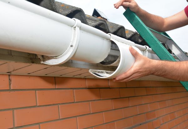 Gutter Seam Repair in Barrington