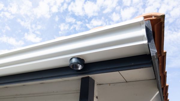 Seamless Gutters Installation in Barrington